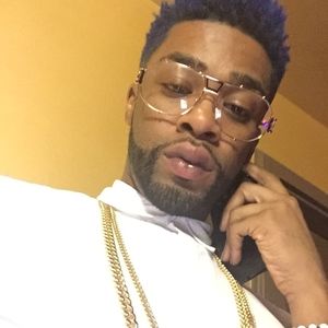 Meet your Posher, Cory